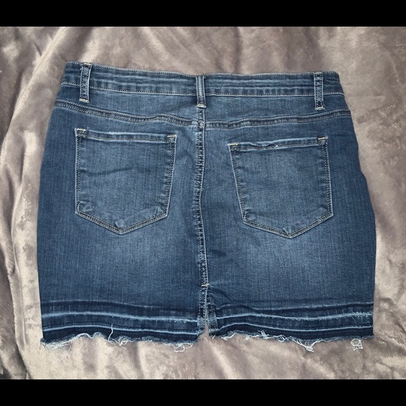 Short Stretch Jean Skirt - Picture 2 of 2